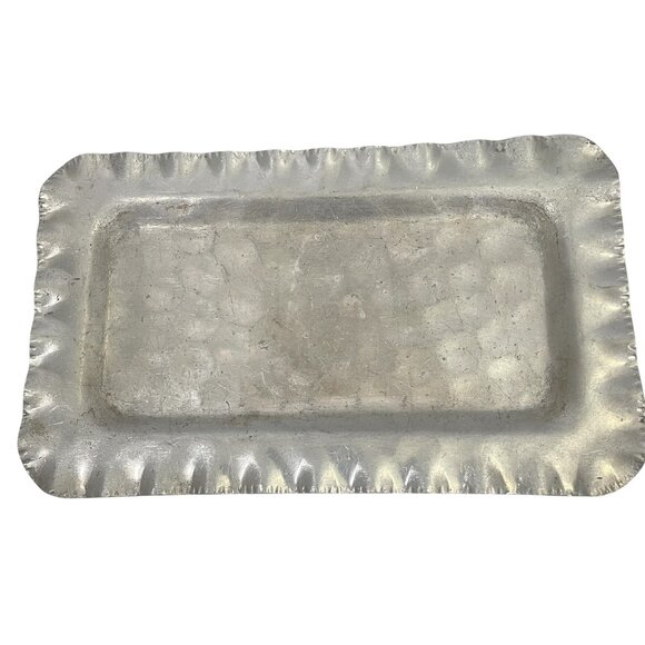 Cromwell Hand Wrought Hammered Aluminum Tray Vintage Decor - Picture 1 of 4